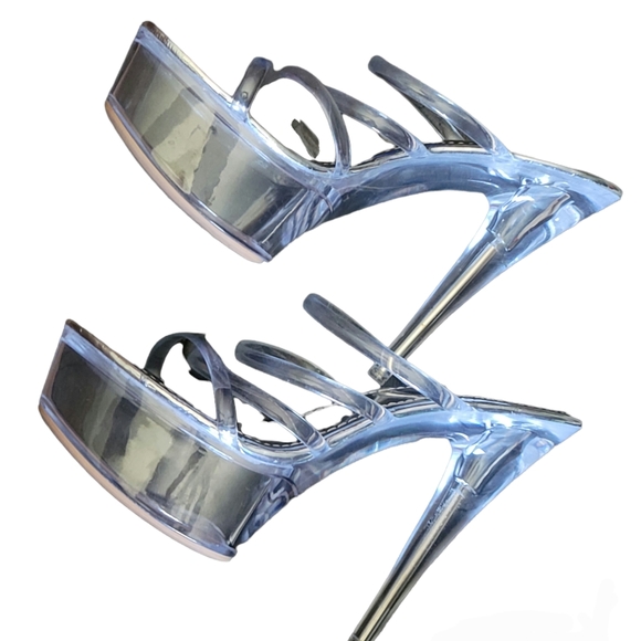 SOLD Cape Robbin Lucite Clear womens shoes size 10 - Picture 2 of 9